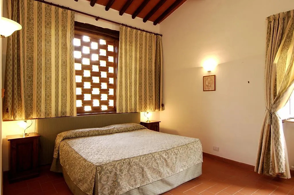 Agriturismo Castello Di Querceto Lucolena in Chianti Farm stay